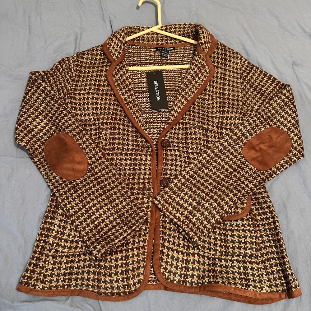 Brown Houndstooth Blazer with Elbow Patches